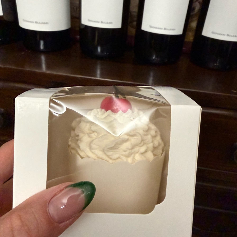 Fake cupcake